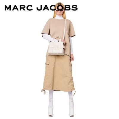 THE LEATHER SMALL TOTE BAG